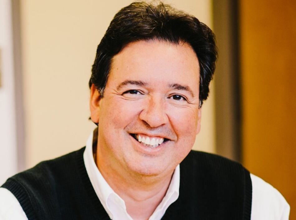 Científico panameño busca cura contra el zika