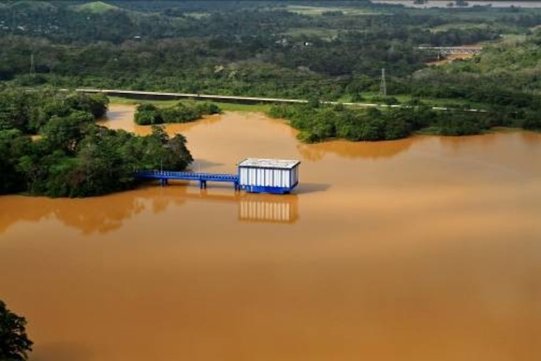 Idaan atribuye turbiedad del agua a lluvias en la cuenca del Chagres y activa operativo de purga