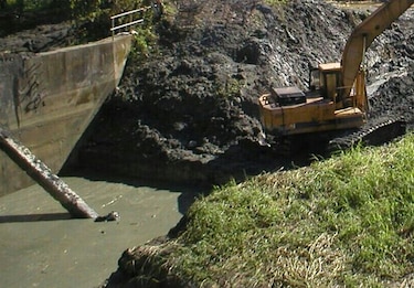 Aguacero causa la paralización de la limpieza de la potabilizadora de San Bartolo