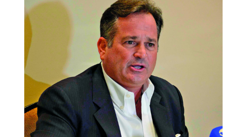 Juan Carlos Navarro publica lista de donantes a su campaña presidencial