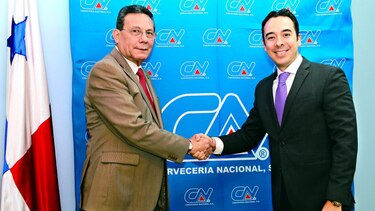 Firma de acuerdo de cooperación educativa