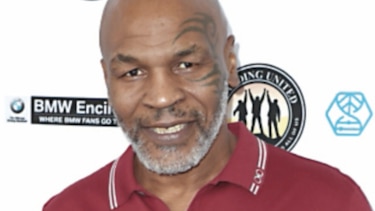  Combate de exhibición de  Tyson se retrasa 