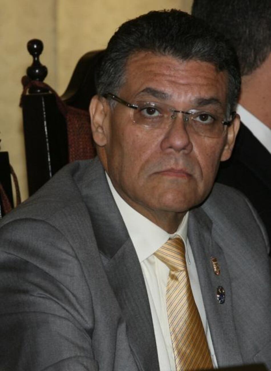 Renuncia Bosco Vallarino a la Alcaldía de Panamá