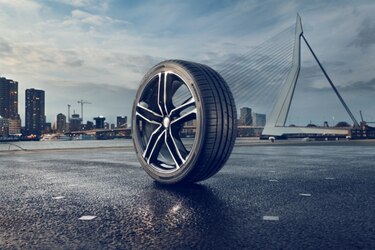 Ventus S1 evo 3 SUV de Hankook obtiene el premio recomendado en la prueba de llantas de verano para SUV de Auto Express 2022