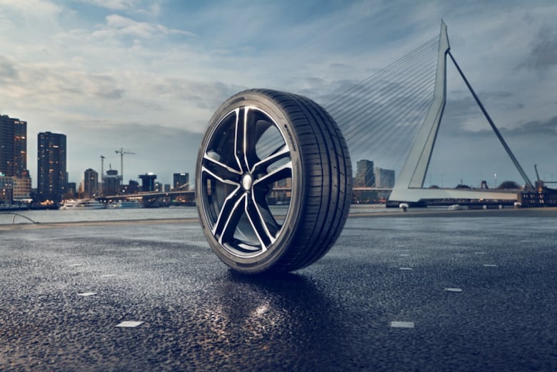 Ventus S1 evo 3 SUV de Hankook obtiene el premio recomendado en la prueba de llantas de verano para SUV de Auto Express 2022