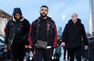 Salah se harta y anticipa su salida del Liverpool: ‘Alguien no me quiere en el club’