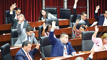 Se impone proyecto del Ejecutivo para reformas a la ‘Constitución’