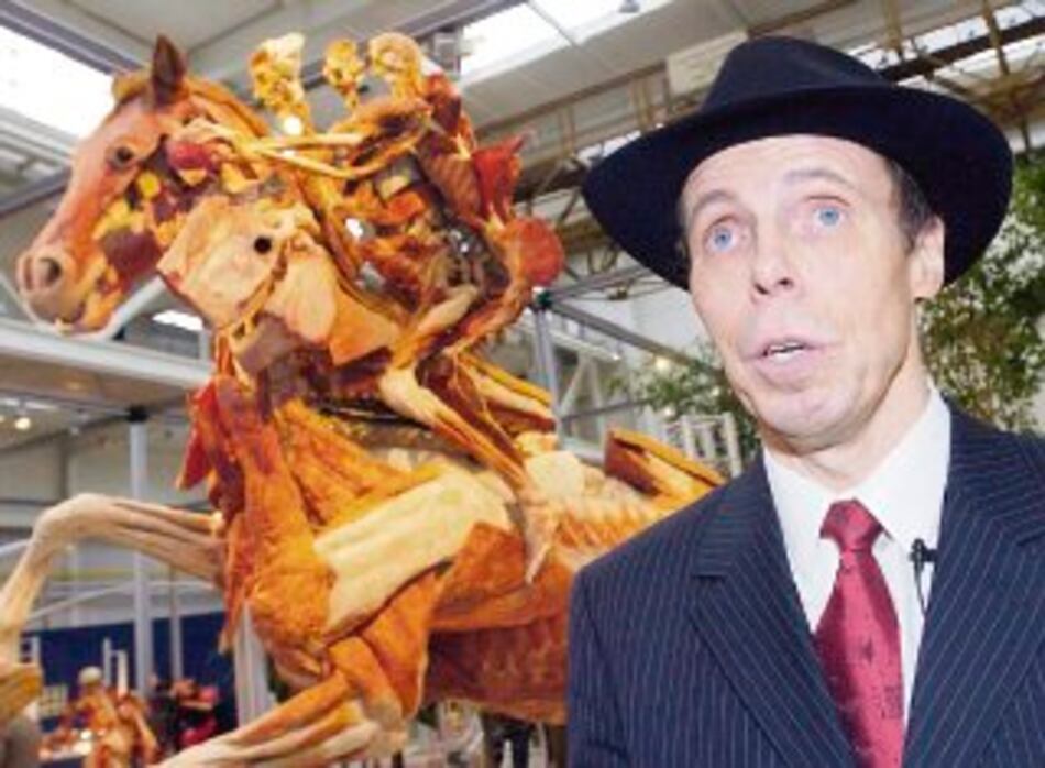 Autorizan polémico museo de cadáveres