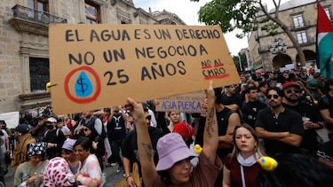 ¿Por qué hay tantas protestas en México y no afectan a la popularidad de la presidenta Claudia Sheinbaum?
