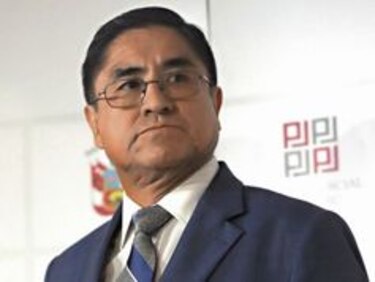 Corte Suprema exige renuncia de juez involucrado en escándalo de audios en Perú