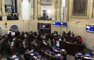 Congreso de Colombia aprueba reglas para juzgar a FARC y militares por conflicto