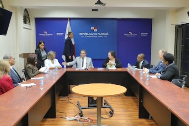 El tapón de Darién: las prioridades de salud son abordadas entre Panamá y Estados Unidos