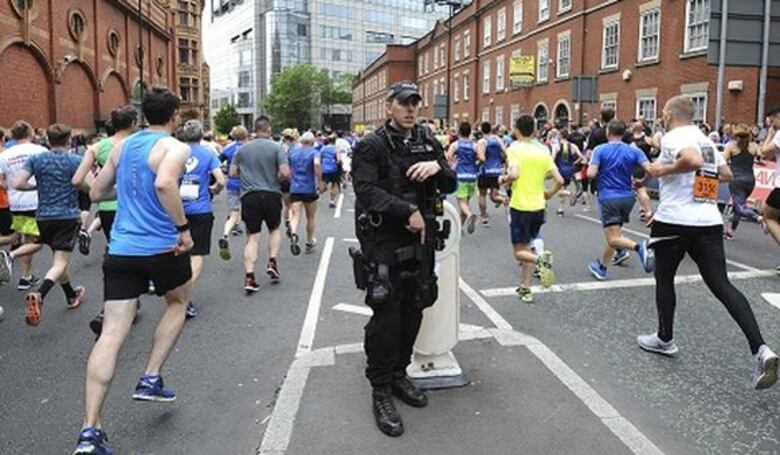 Policía detiene a dos nuevos sospechosos por atentado de Mánchester