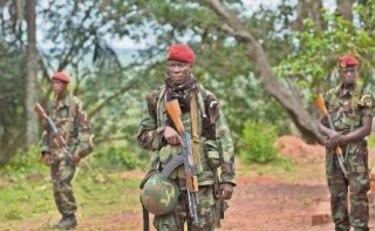 París enviará tropas a Bangui