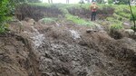 Colapsa el 50% del muro de contención de la represa La Laja