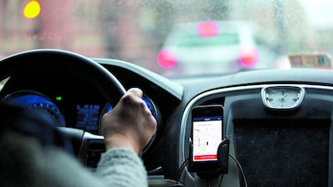Uber apunta a mujeres choferes