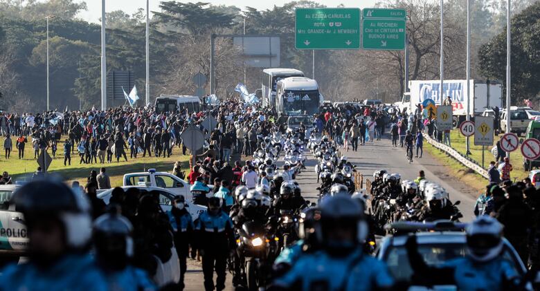 La Albiceleste llegó a Argentina; sus jugadores comenzaron a partir hacia sus destinos