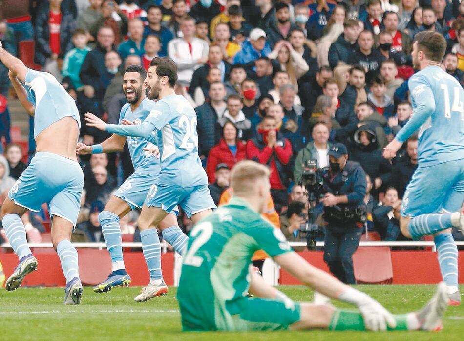Los reflectores apuntan al derbi de Manchester