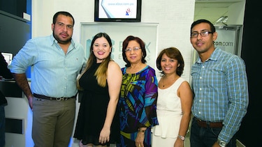 Ebox Express abrió sus puertas en Centennial