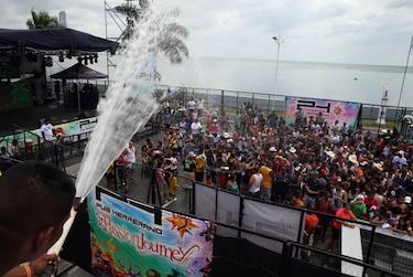 ATP aprueba 127 mil dólares para lanzar agua en culecos de Carnaval capitalino