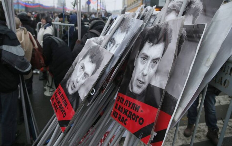 Acompañante ucraniana de Nemtsov dice no haber visto a los asesinos