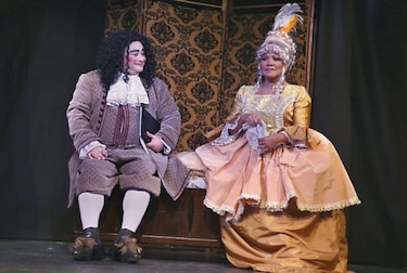 Sobre una sociedad hipócrita