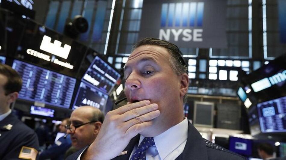 Wall Street sufrió caída tras represalias chinas a Estados Unidos