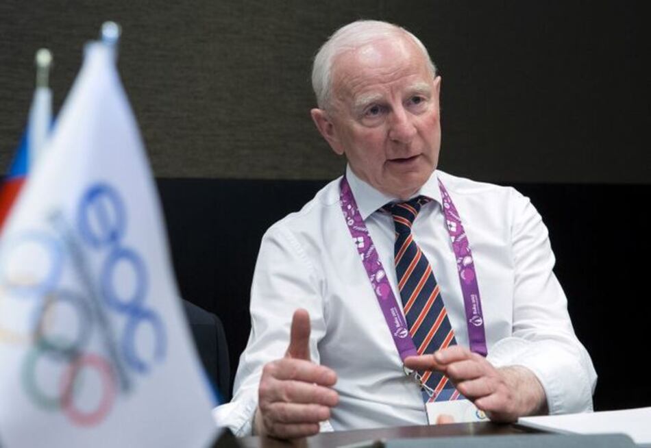 Piden intervención de Gobierno irlandés en caso de dirigente detenido por reventa de boletos