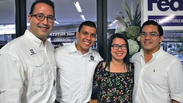 Mail Boxes Etc. evoluciona con #PeoplePossible