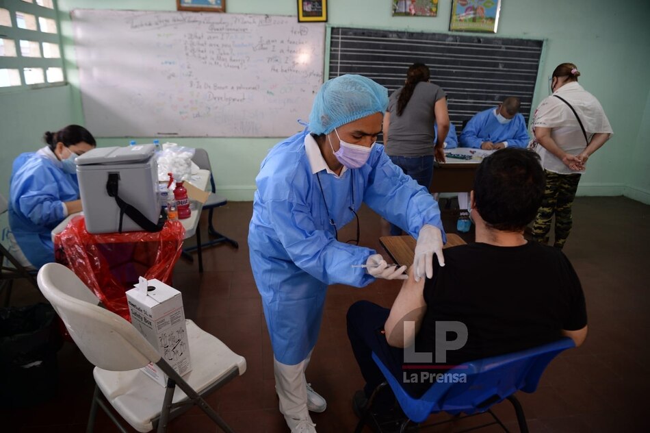 Panamá busca acelerar la aplicación de segundas dosis ante la inminente llegada de la variante Delta