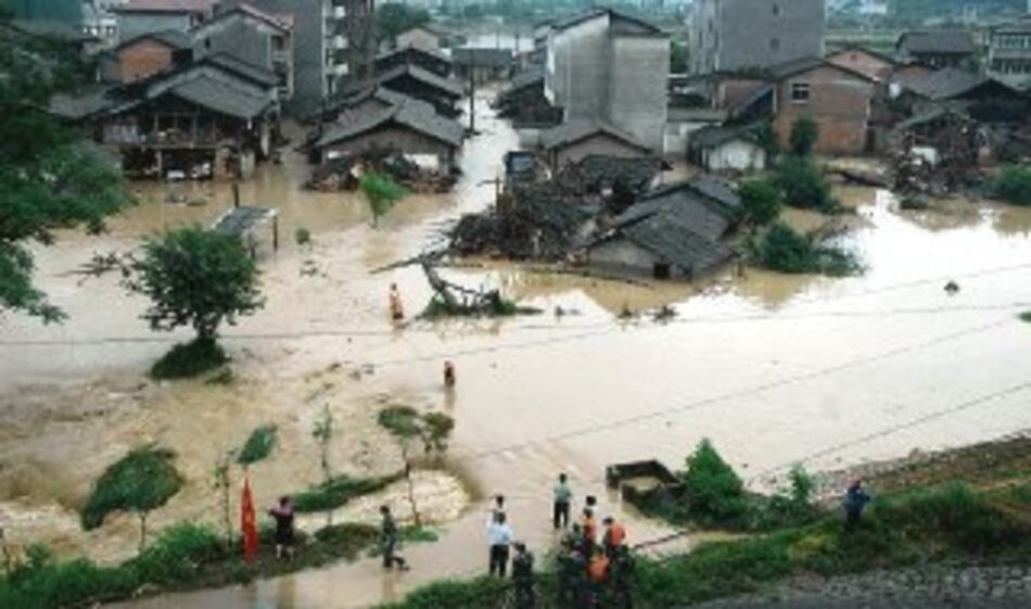 Suman 132 muertos en zona sur de China