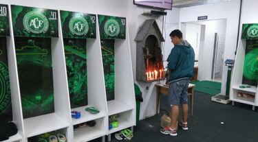 Reportan sobrevivientes, entre ellos jugadores, tras accidente de avión