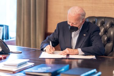 Joe Biden ha mejorado tras responder bien al tratamiento contra la covid-19