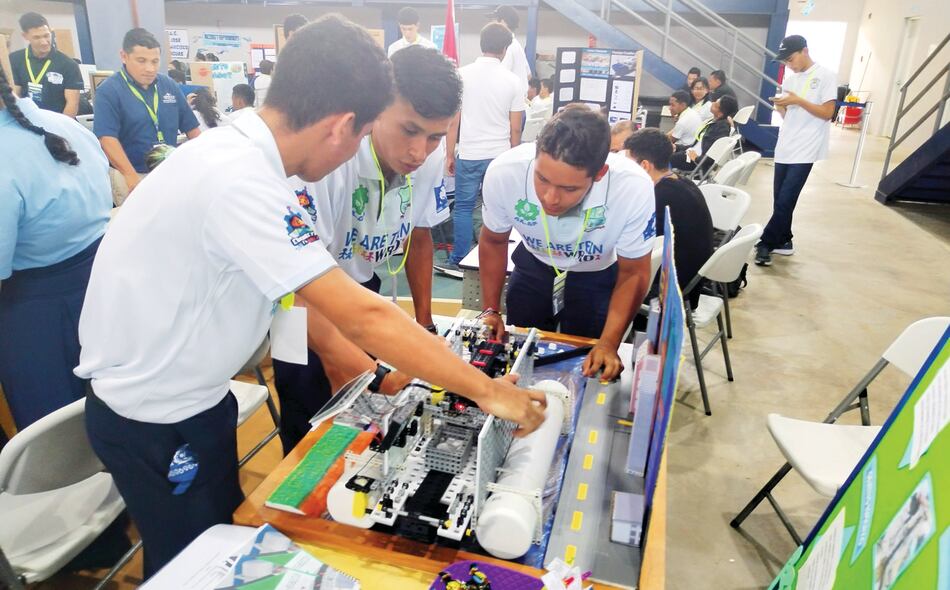 Arranca la Olimpiada Mundial de Robótica en Panamá
