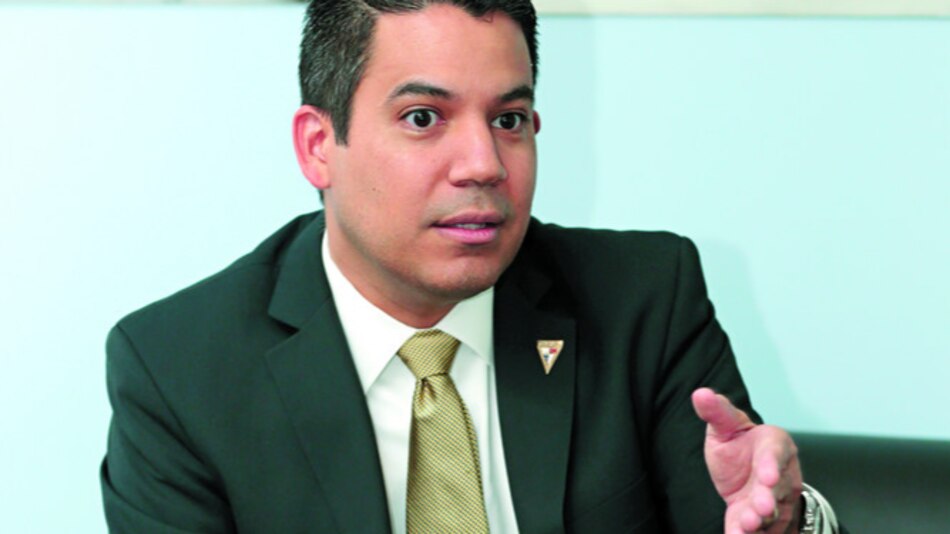 'Con China hay que tener cautela. El almuerzo no es gratis...'