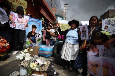 Human Rights Watch pide a Perú que investigue las muertes de manifestantes