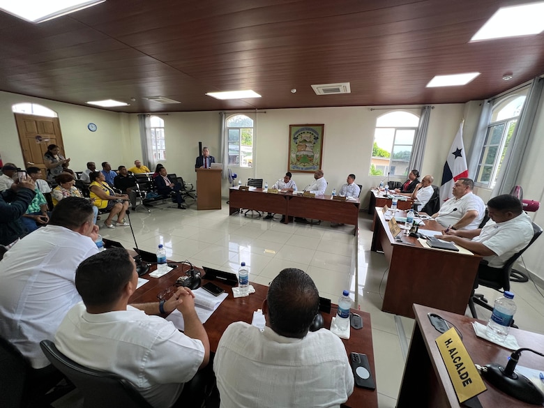 El Roble de Aguadulce será sede de la estación de carga del tren Panamá–David–Frontera