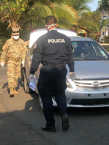 Aprehenden a sospechosa de falsificar salvoconducto en Azuero
