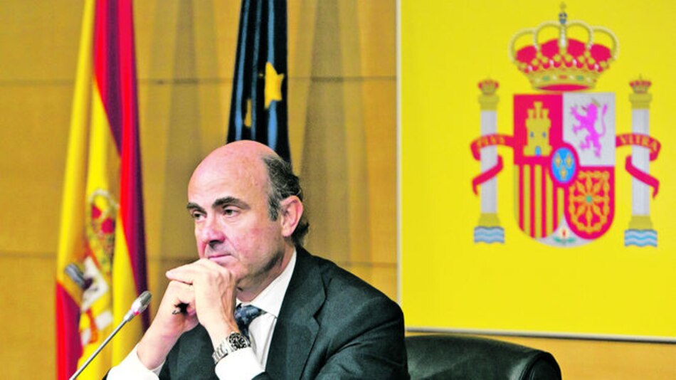 Elevan previsión para España