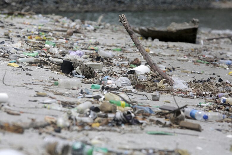 Panamá se propone ‘transformar’ el 58% del plástico a 2040 para mover economía circular