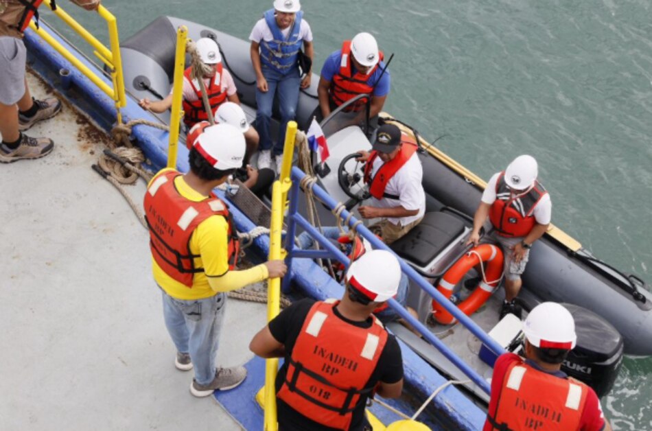 Contratación de marinos panameños sube 11 % en 2025, según la AMP