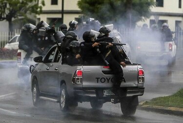 Vuelve la violencia a las calles de Nicaragua