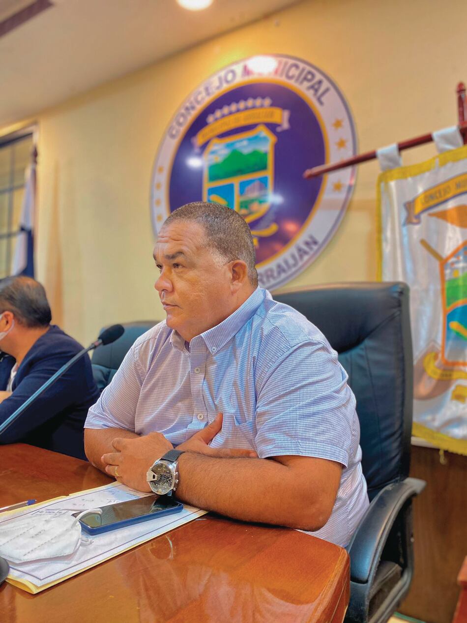 ‘Nosotros hacemos lo que pide el pueblo’: Rollyns Rodríguez