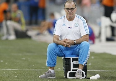 Marsella critica renuncia de técnico Bielsa