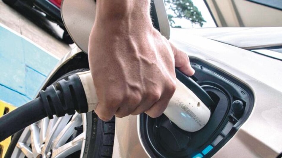 Elaboran anteproyecto de ley para incentivos a la movilidad eléctrica