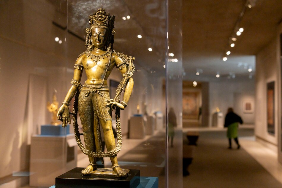 El arte budista dedicado a las clases populares toma protagonismo en el Met de Nueva York