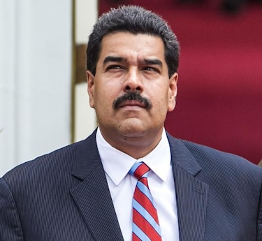 Maduro denuncia que medios manipulan propuesta de convertir en ley Plan Patria