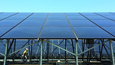 Bajarán precios de energía solar