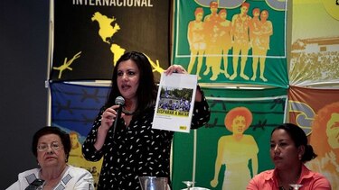 En Nicaragua las autoridades usan grupos paramilitares contra las protestas, dice AI