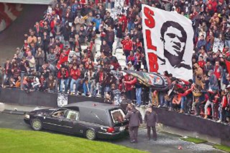 Despiden a Eusebio con lágrimas y aplausos